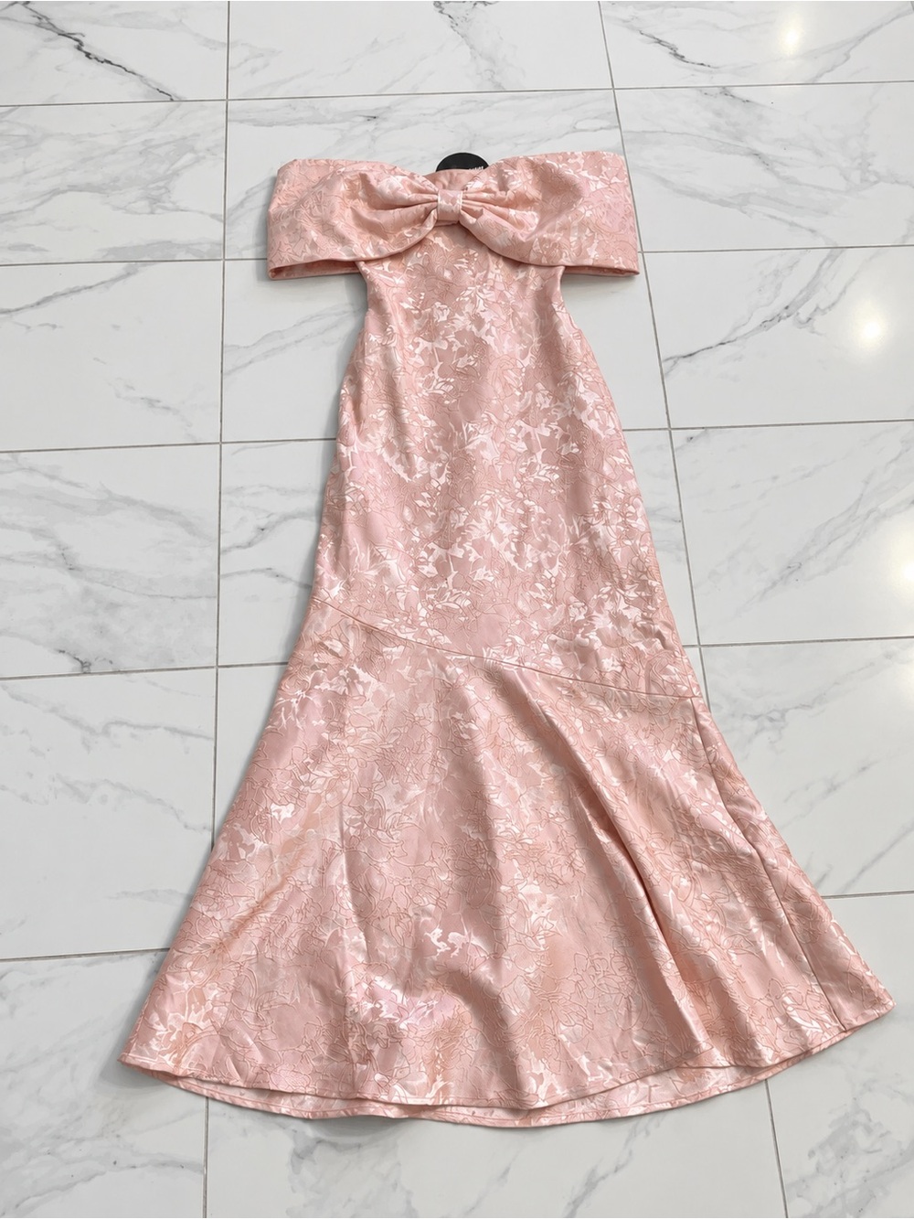EMBERLY MAXI DRESS - SOFT PEACH Evening Gown - Picture 7 of 8